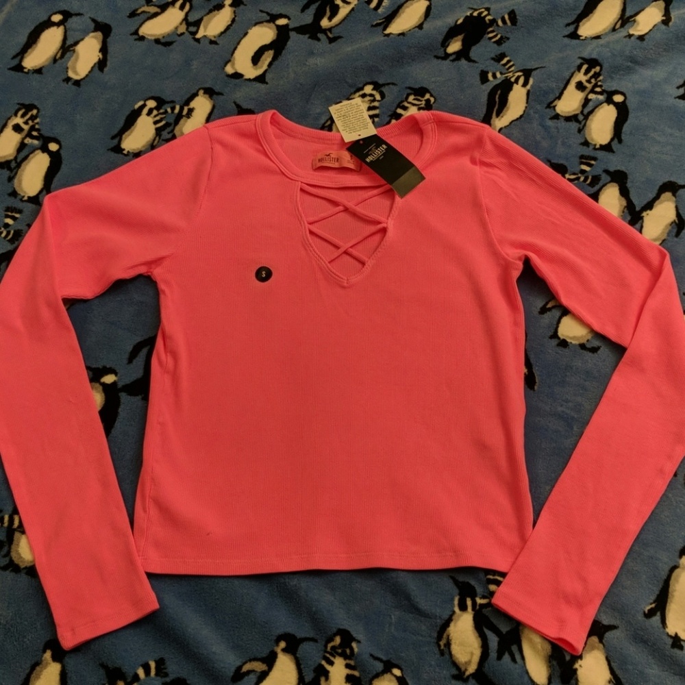 Long sleeve Hollister top